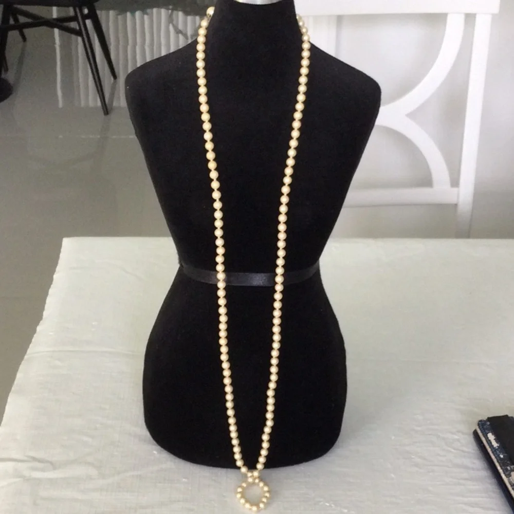 Classic Cream Pearl Necklace
